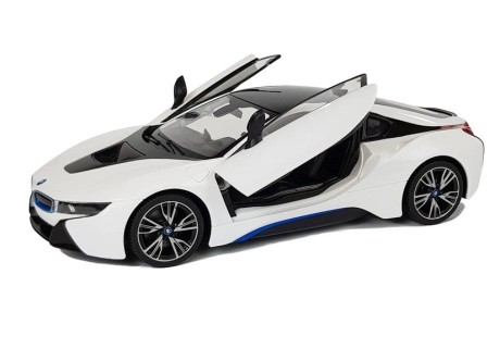 Przejdź do produktu Auto R/C Sportowe Zdalnie Sterowane BMW i8 Rastar 1:14 Biały