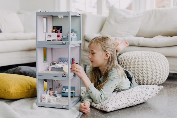 I-60102200-Lundby-Dollhouse-Build-Variations-3.jpg