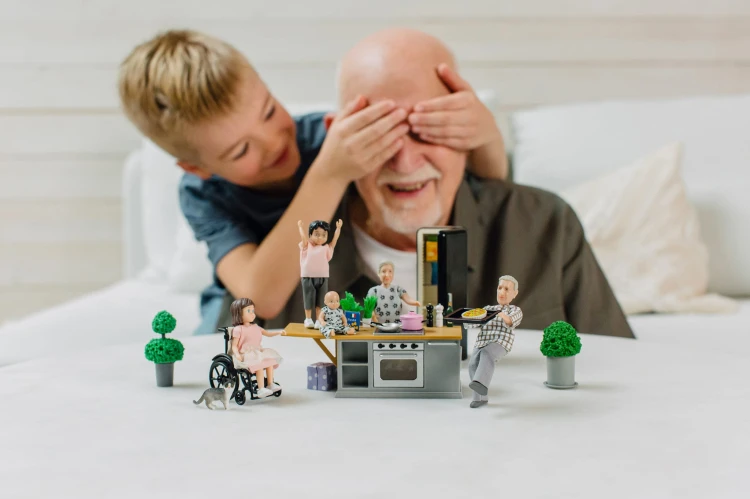I-60201800-60808700-60808900-Playing-with-grandpa-1.jpg