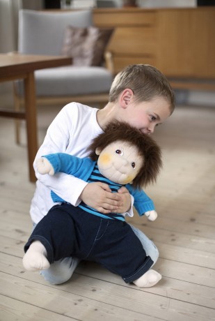 Przejdź do produktu Miękka lalka sensoryczna dla dzieci Emil przytulanka Original Rubens Barn