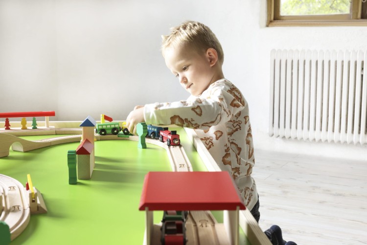 I-12140300-Play-Table-2.jpg
