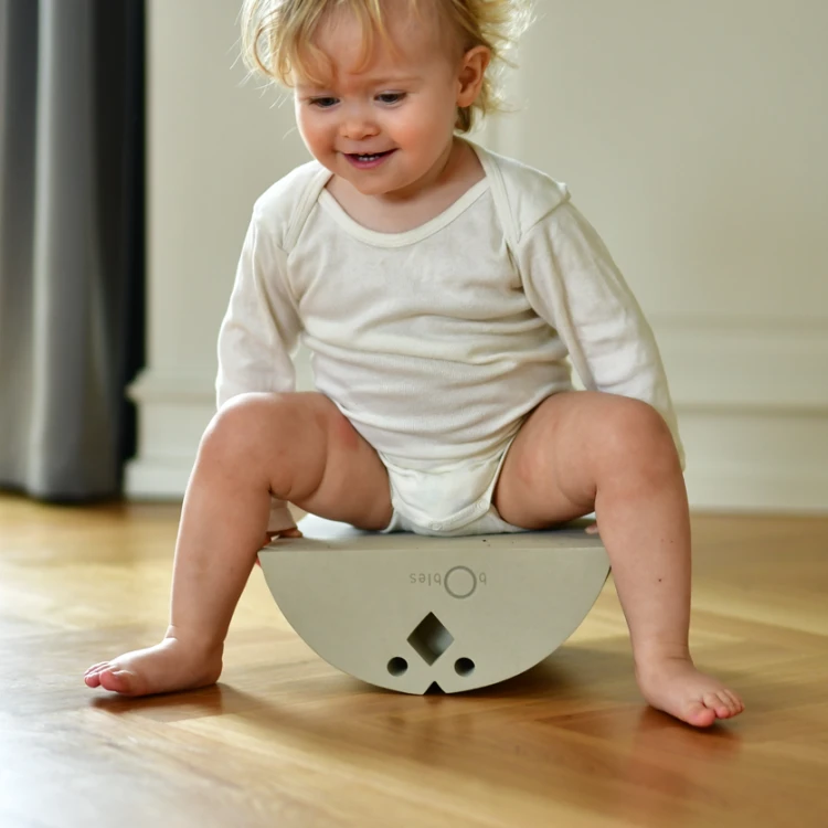 01-103-024-788-chicken-sand-grey-play-3.png
