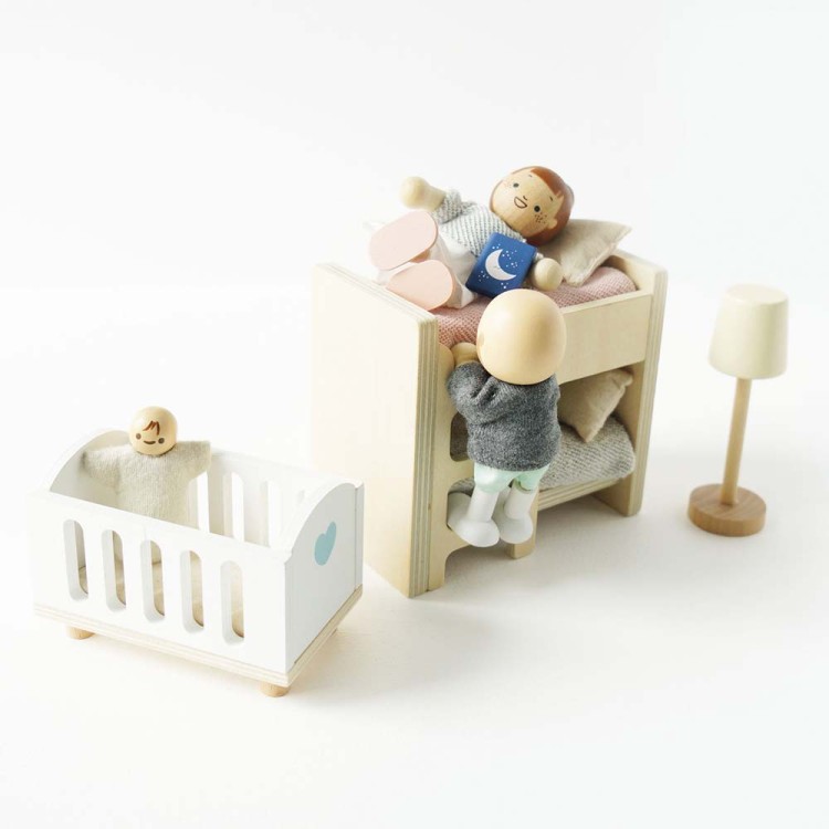 P053-my-doll-family-boy-climbing-bunkbed.jpg
