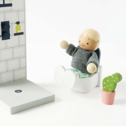 P053-my-doll-family-boy-using-toilet.jpg