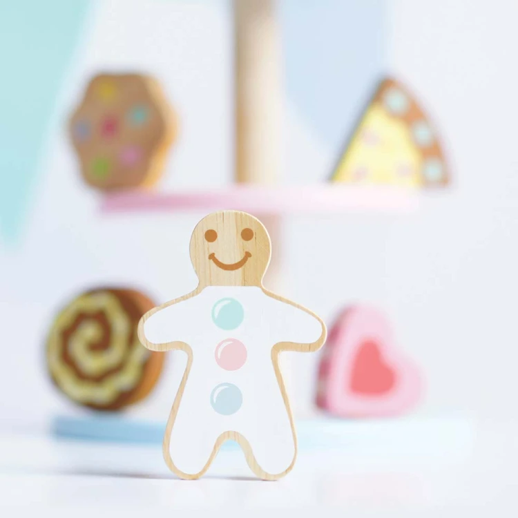 TV283-3-Tier-CakeStand-gingerbread-man.jpg
