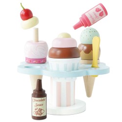 TV310-carlos-gelato-mixed-stackable-ice-cream-sauces-stand-and-spoon-2022.jpg
