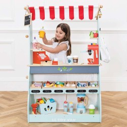 TV317-shop-and-cafe-girl-playing-with-smoothie-set.jpg