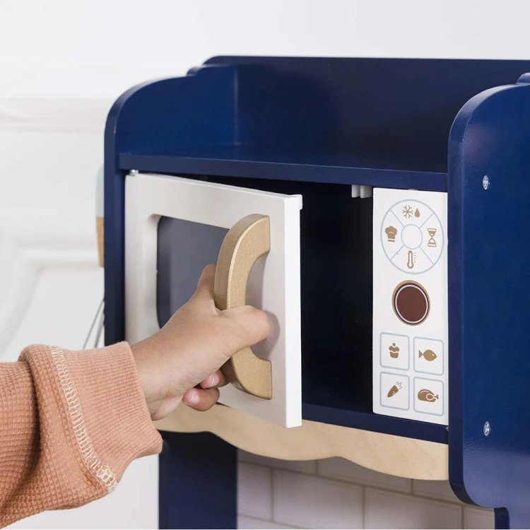 TV325-oxford-kitchen-microwave-being-opened.jpg