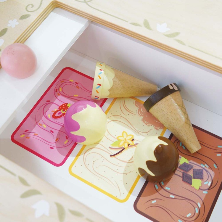TV327-Ice-Cream-Trolley-Draw-Strawberry-Chocolate-Vanilla-Flavour.jpg