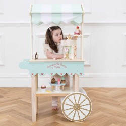 TV327-ice-cream-trolley-child-serving-ice-cream-to-customers.jpg