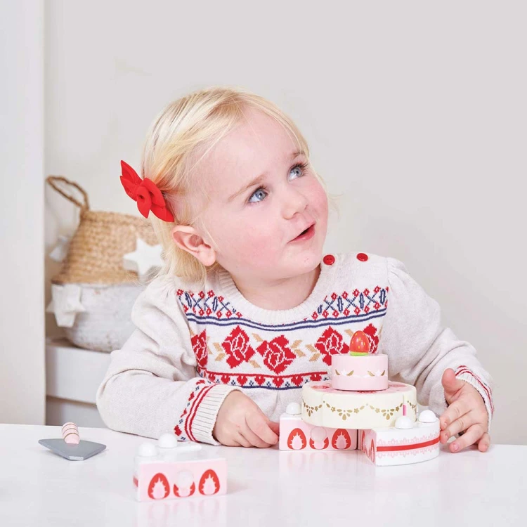 TV329-Party-Celebration-Wedding-Wooden-Toy-Cake-Strawberry-Pink-Gold-Girl2.jpg