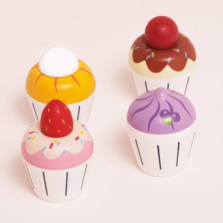 TV331-Cupcakes-Petits-Fours-Chocolate-Strawberry-Lemon-Blueberry-Eco-Gift-Plastic-Free-4-.jpg