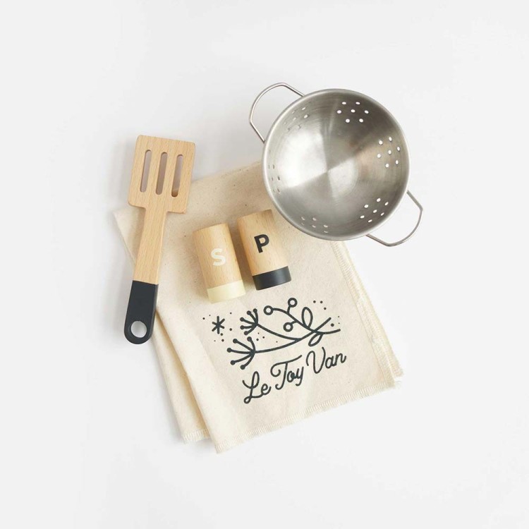 TV347-large-kitchen-accessories-overlay.jpg