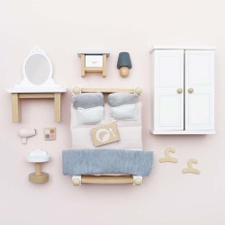 ME057C-daisylane-bedroom-top-view-pink-background.jpg