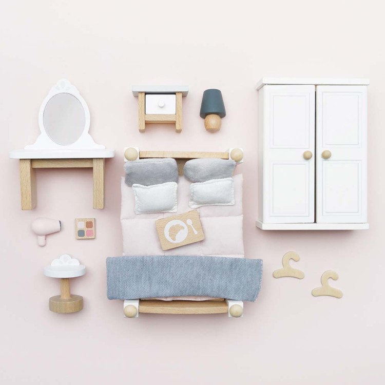 ME057C-daisylane-bedroom-top-view-pink-background.jpg