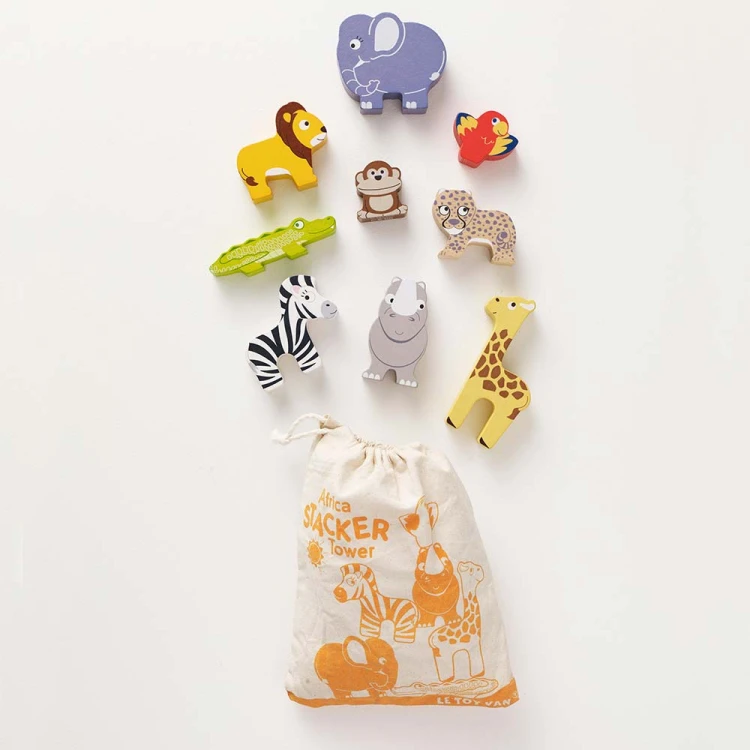 PL117-africa-stacker-2021-animals-popping-out-of-bag.jpg