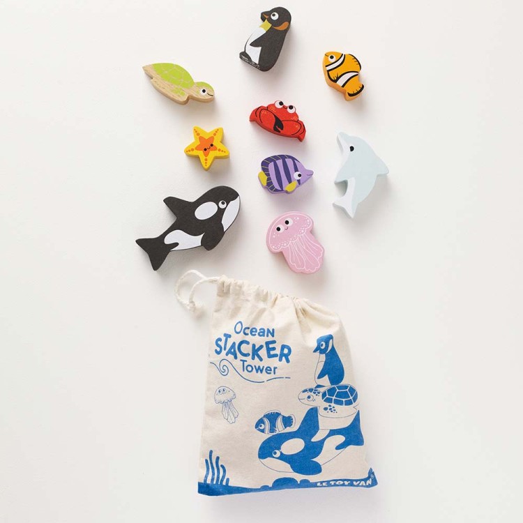 PL139-ocean-stacker-animals-popping-out-of-bag.jpg
