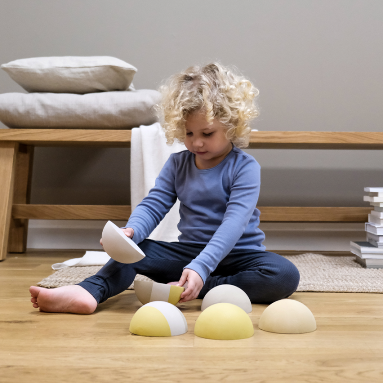01-047-011-378-stepstone-set-honey-play-1.png
