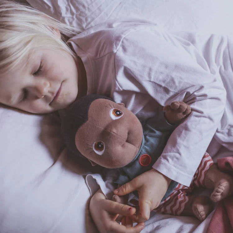 I-30171400-Tummies-Kelvin-Sleeping-1-2560x2560.jpg