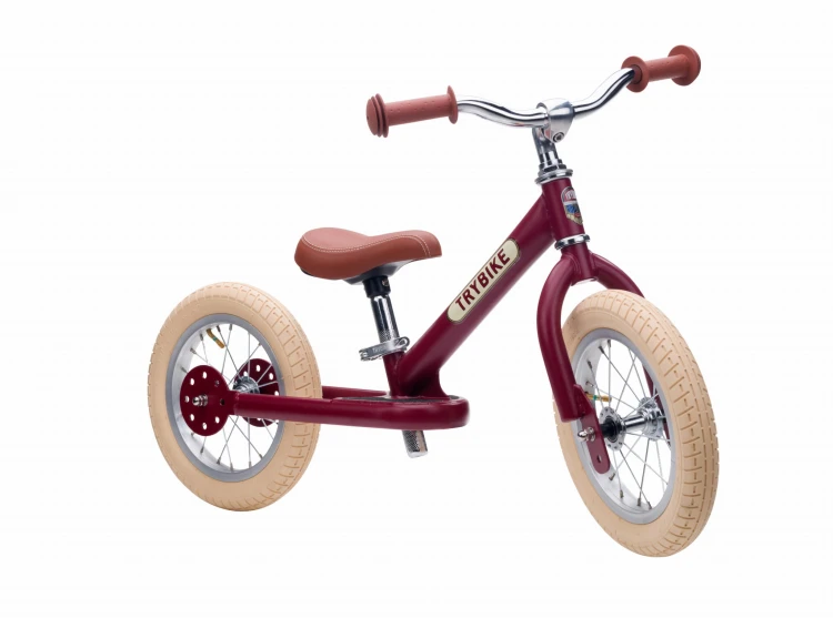 Trybike-2-wheeler-matt-red-classic-sticker-1-.jpg
