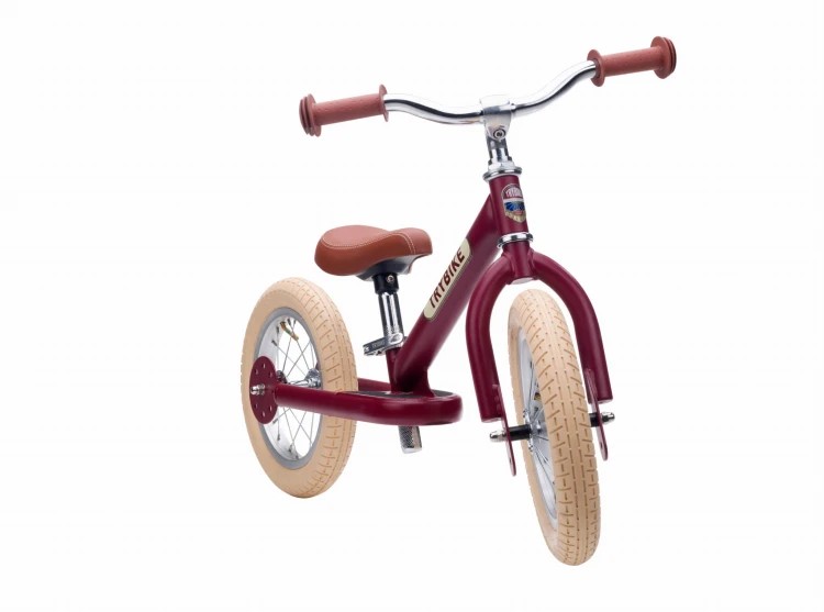 Trybike-2-wheeler-matt-red-classic-sticker-2-.jpg