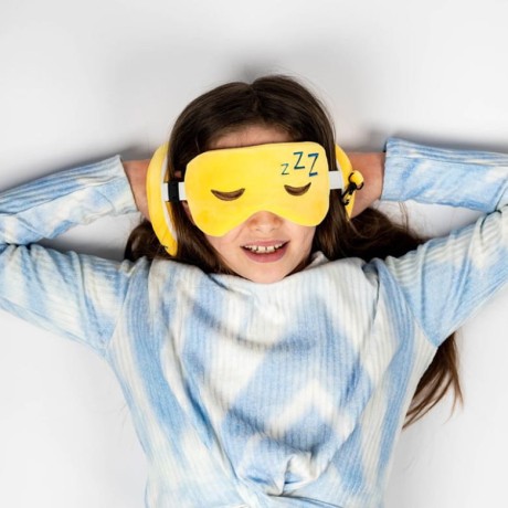 Przejdź do produktu Poduszka podróżna z maską na oczy Emotka  – pluszowa poduszka 2w1 do snu i podróży