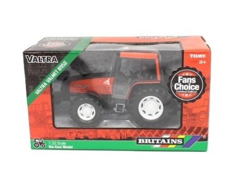 Przejdź do produktu Britains Traktor Valtra Valmet 8950 TOMY