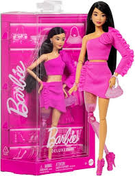 Przejdź do produktu Barbie Deluxe Style – Elegancka Lalka Modowa HYV26