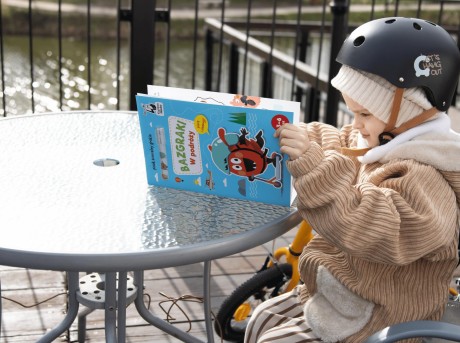 Przejdź do produktu Kapitan Nauka Bazgraki. W podróży