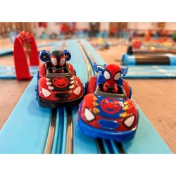 carrera-1-first-tor-wyscigowy-spidey-go-webs-go-29-m-2-samochodziki-63050 (1).webp
